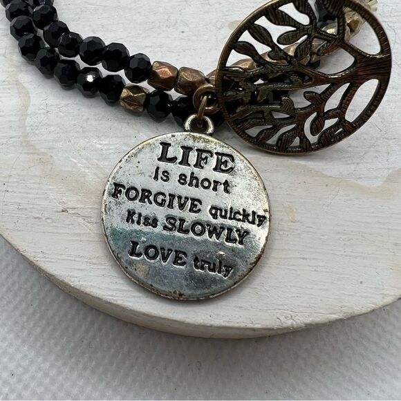 🍭6/$30 Beaded inspirational charm and tree of life stretch bracelet - Picture 3 of 5